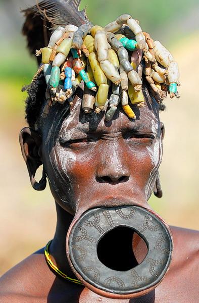 ethiopia-2dtribe-2dmurzi-2d11-resize.jpg
